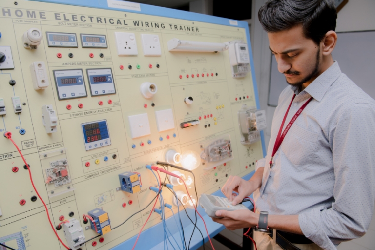 phd electrical engineering distance learning